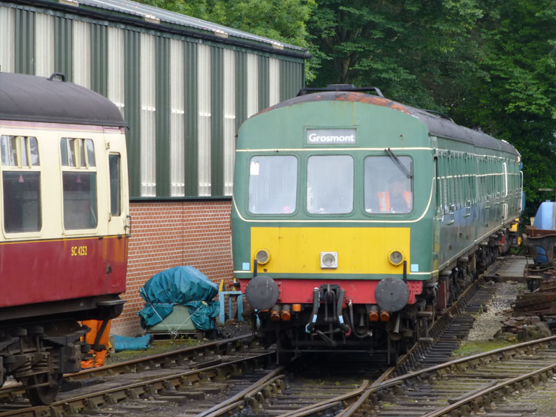 DMU at Pickering